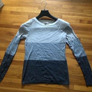 Banana Republic Sweater Small